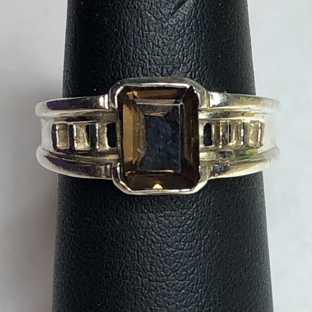 Sterling Silver Ring with Smoky Quartz Gemstone